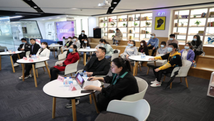 我校與武漢東湖高新區(qū)國家大學(xué)科技園雙向授牌并開展創(chuàng)業(yè)實(shí)踐