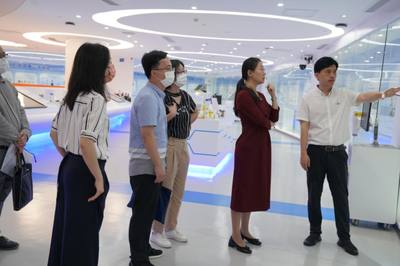【領導來訪】 珠海市科技創新局副局長田華一行調研大灣區科技創新服務中心