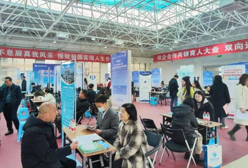 用心寫好 民生答卷 ,渝中區上半年重點民生實事推進順利