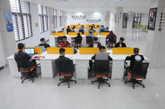 鄭財:獲河南省大學生創新創業實踐示范基地