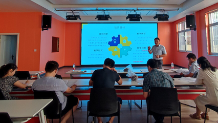 創新創業教育學院召開《創業管理》微專業建設研討會